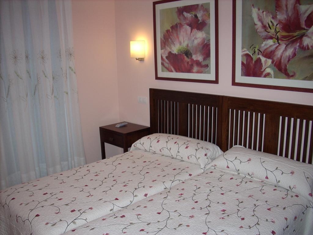 Alojamiento Rural La Henera San Juan de Ortega Chambre photo